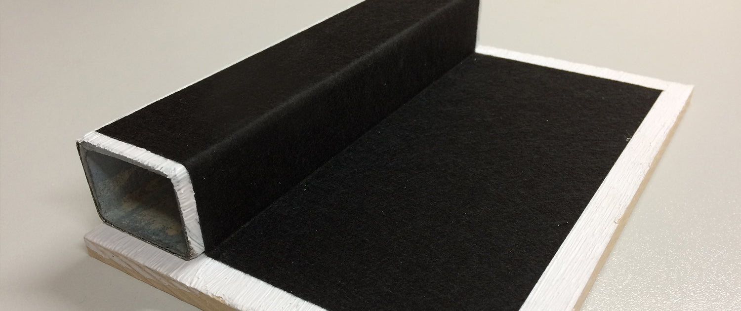 Raptor insulation foil 25cm x 50m with adhesive